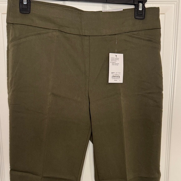 croft & barrow Pants - NWT Croft & Barrow Olive Straight Mid Rise Pants
